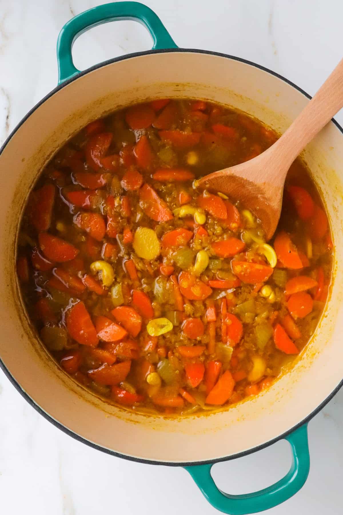 Cooked soup in pot.