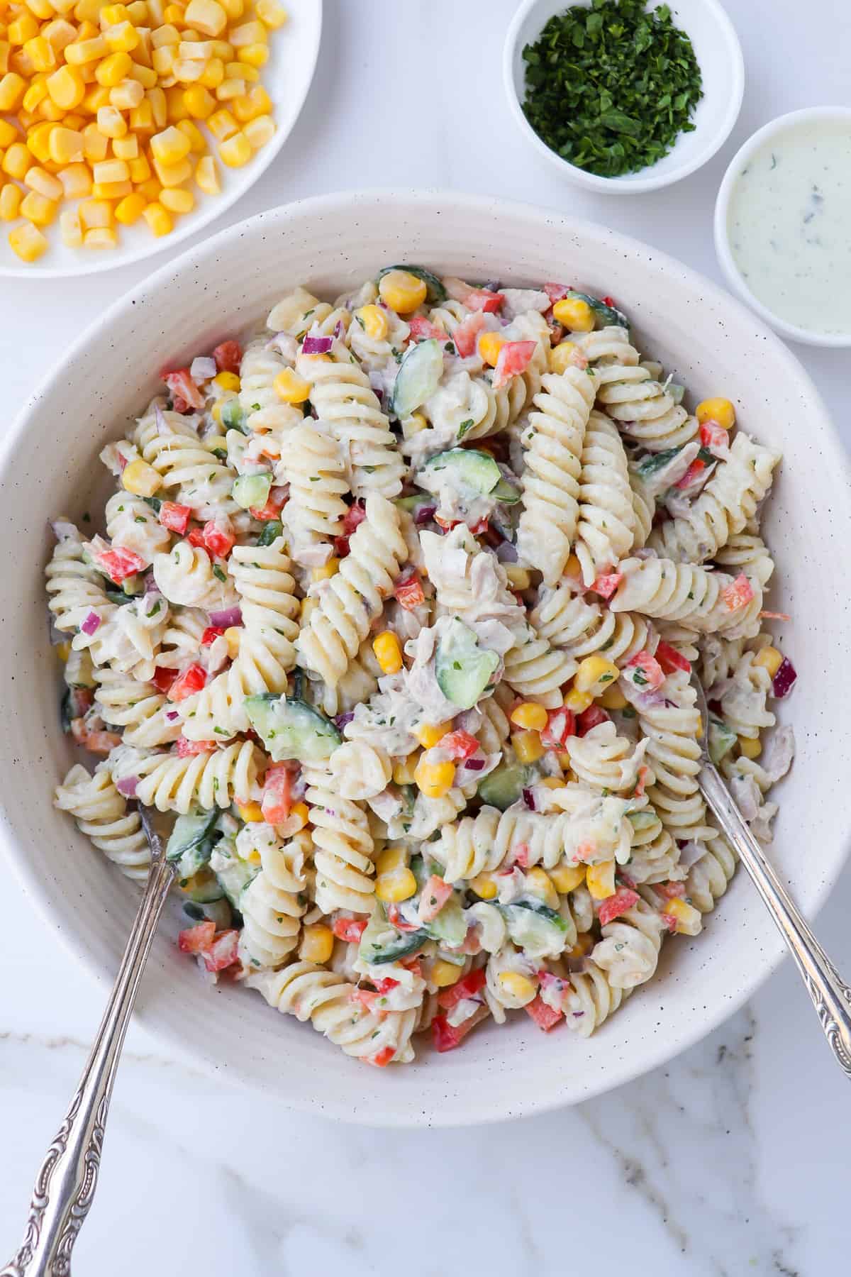 Creamy pasta in a bowl