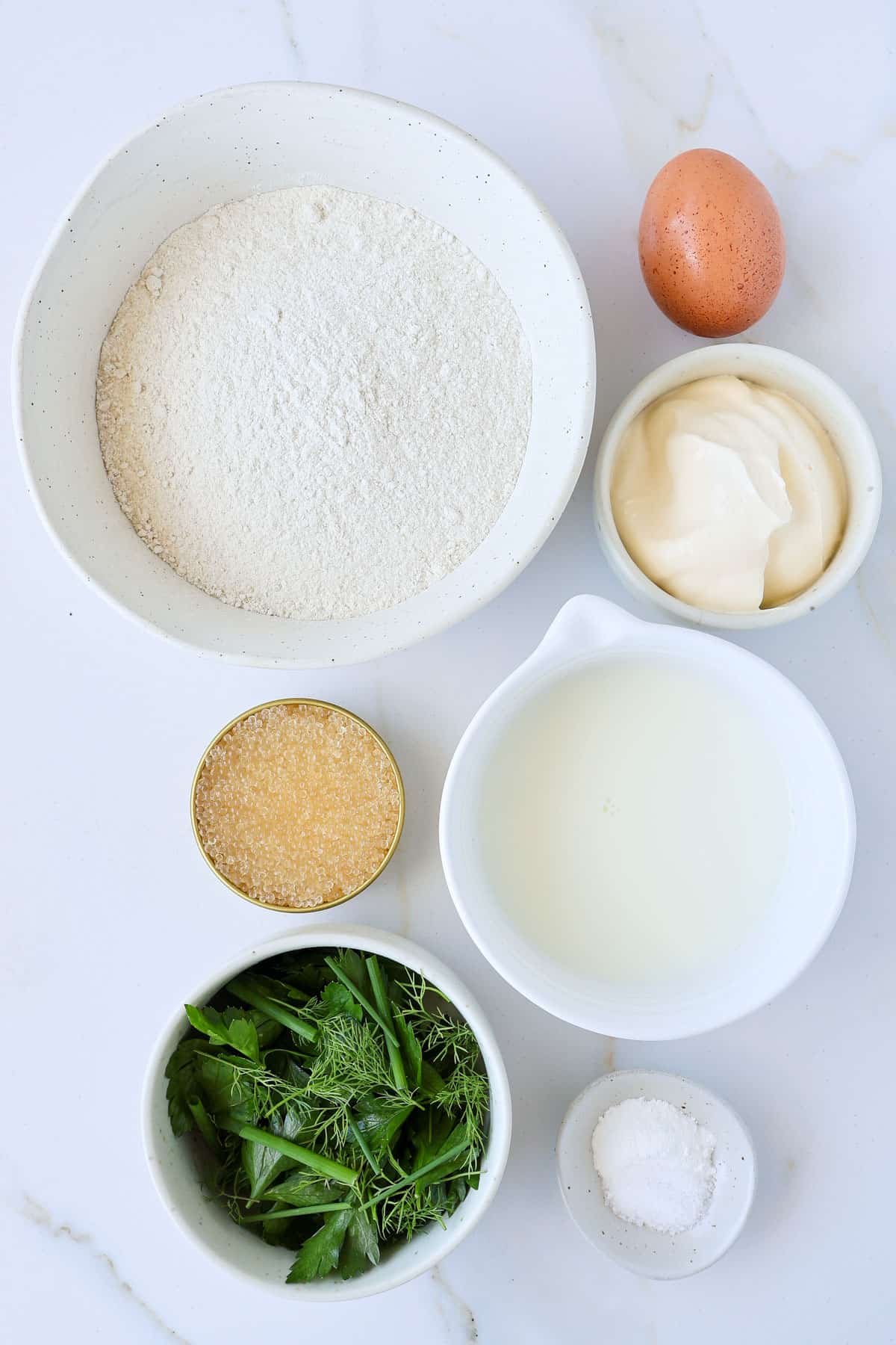 Ingredients shown to make the recipe.