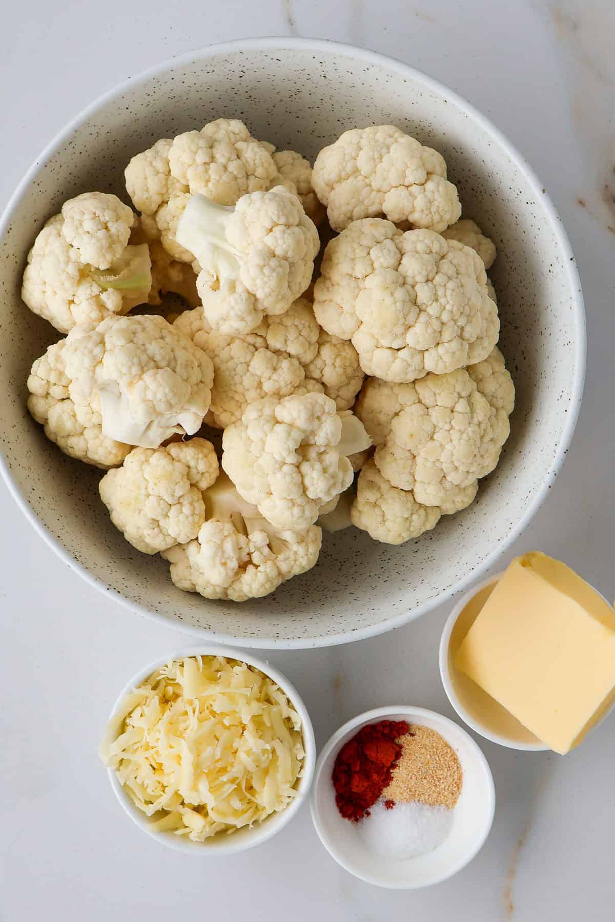 Ingredients shown to make the recipe.