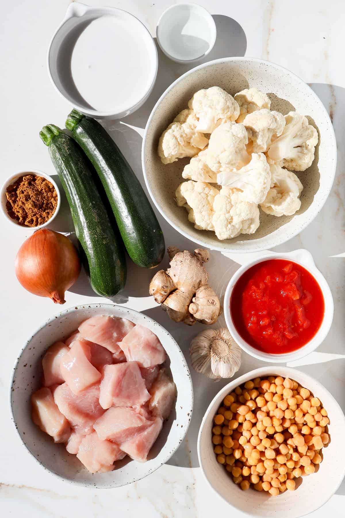 Ingredients shown to make the curry.